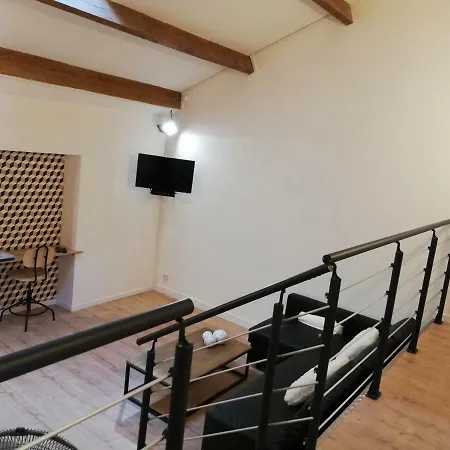 Apartment Chez Carlotta *